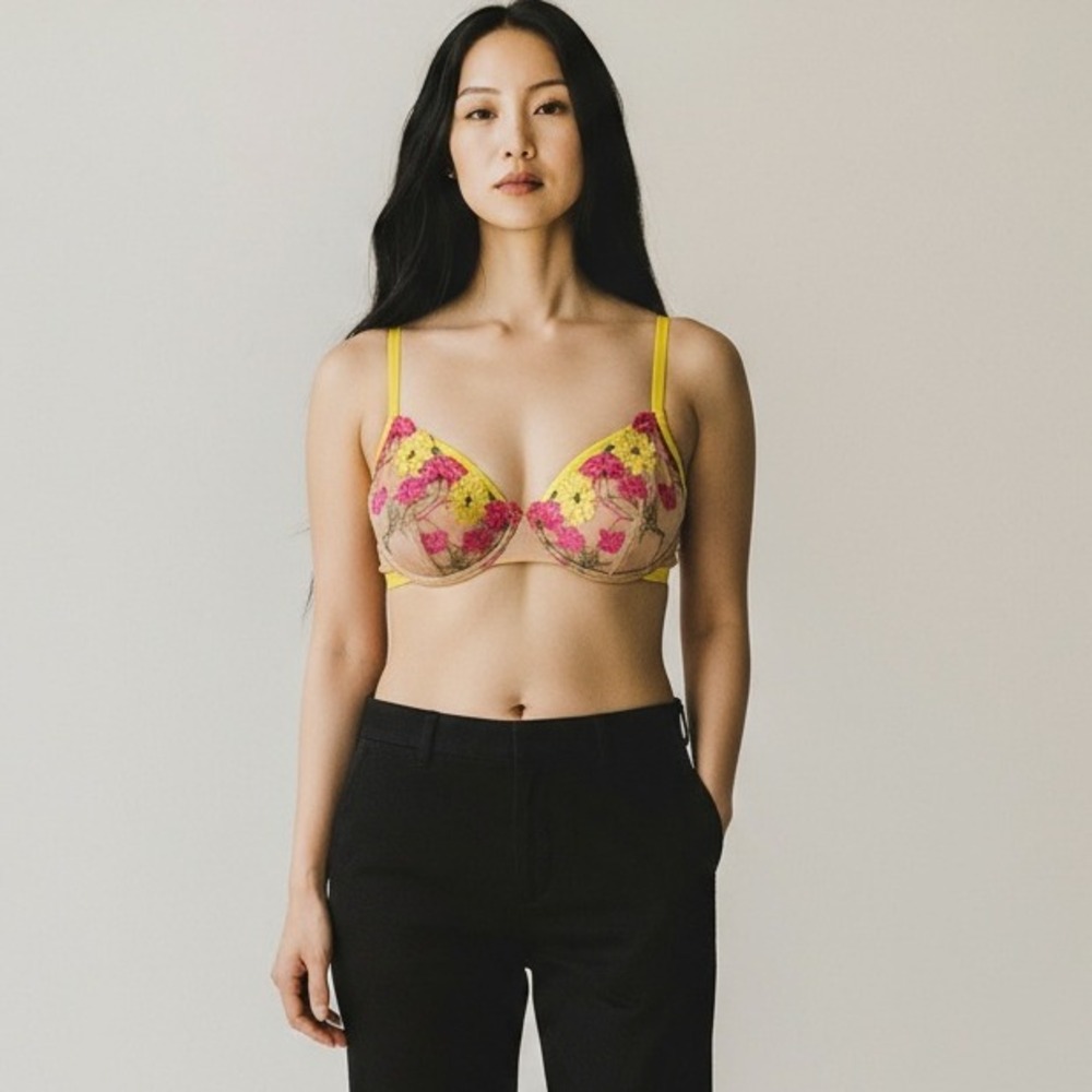 BootyBag Sheer Floral Embroidered Not So Nice Bra Whimsical Romance Medium NWT‎